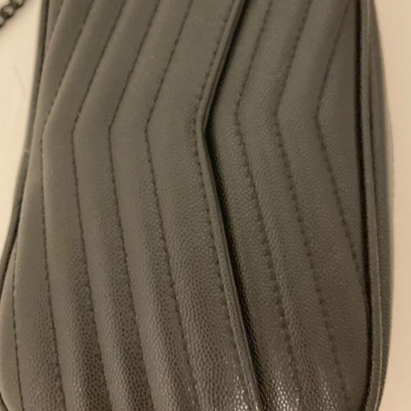 LYS Saint Laurent Mini Lou Black purse - Picture 2 of 7